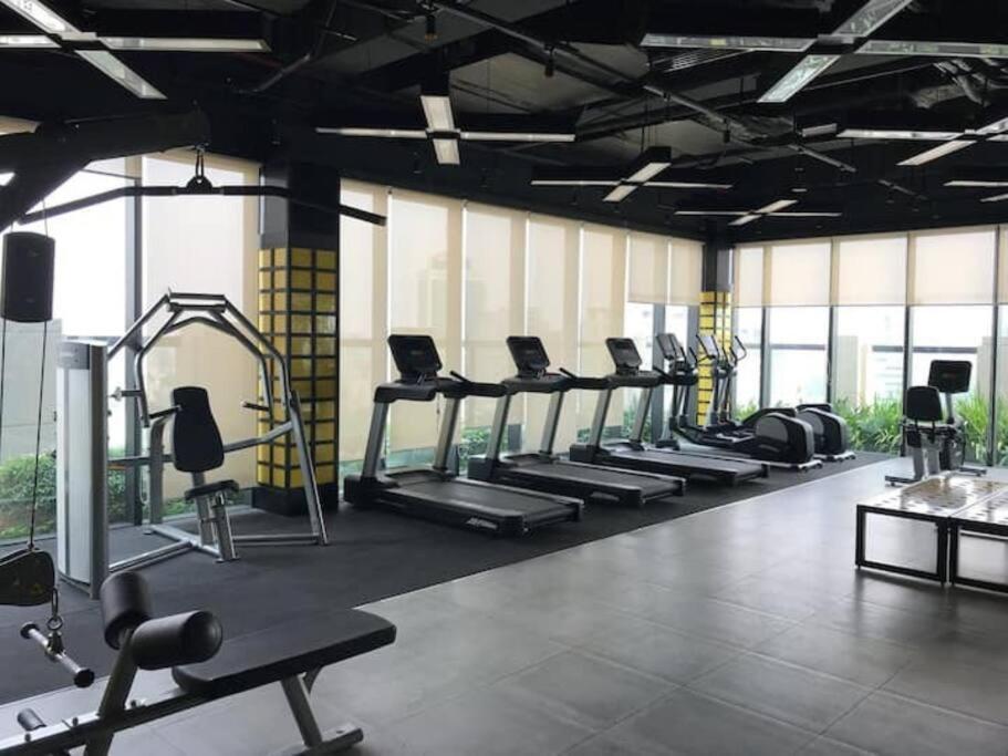 De Lux Next Hyatt ,opera House ,benthanh ,pool,gym * Hô Chi Minh-Ville